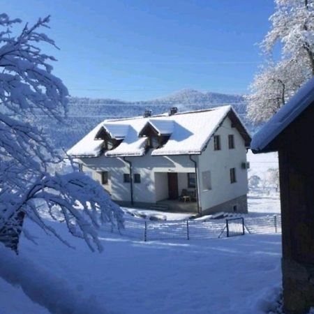 Holiday House Marija Βίλα Otočac Εξωτερικό φωτογραφία
