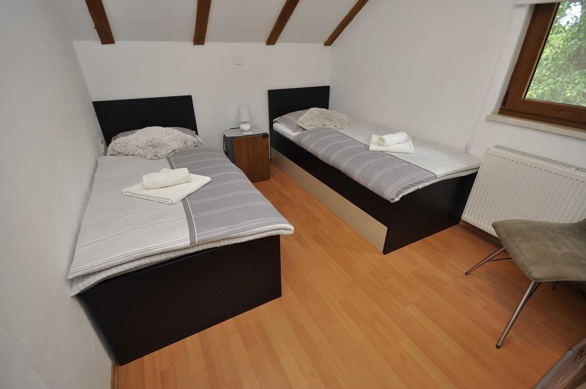 Holiday House Marija Βίλα Otočac Εξωτερικό φωτογραφία