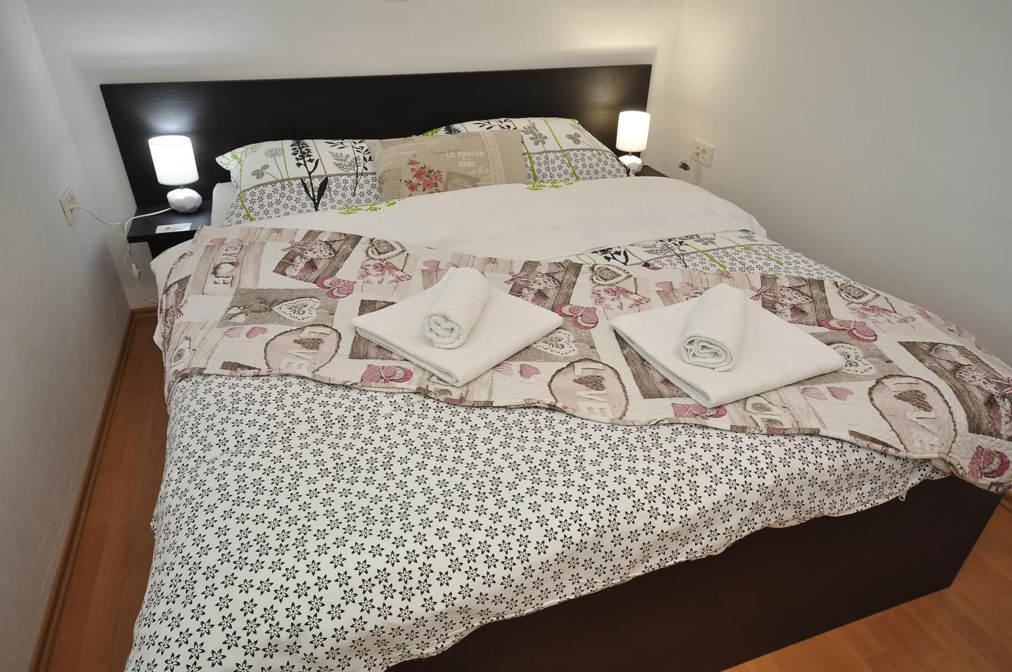 Holiday House Marija Βίλα Otočac Εξωτερικό φωτογραφία